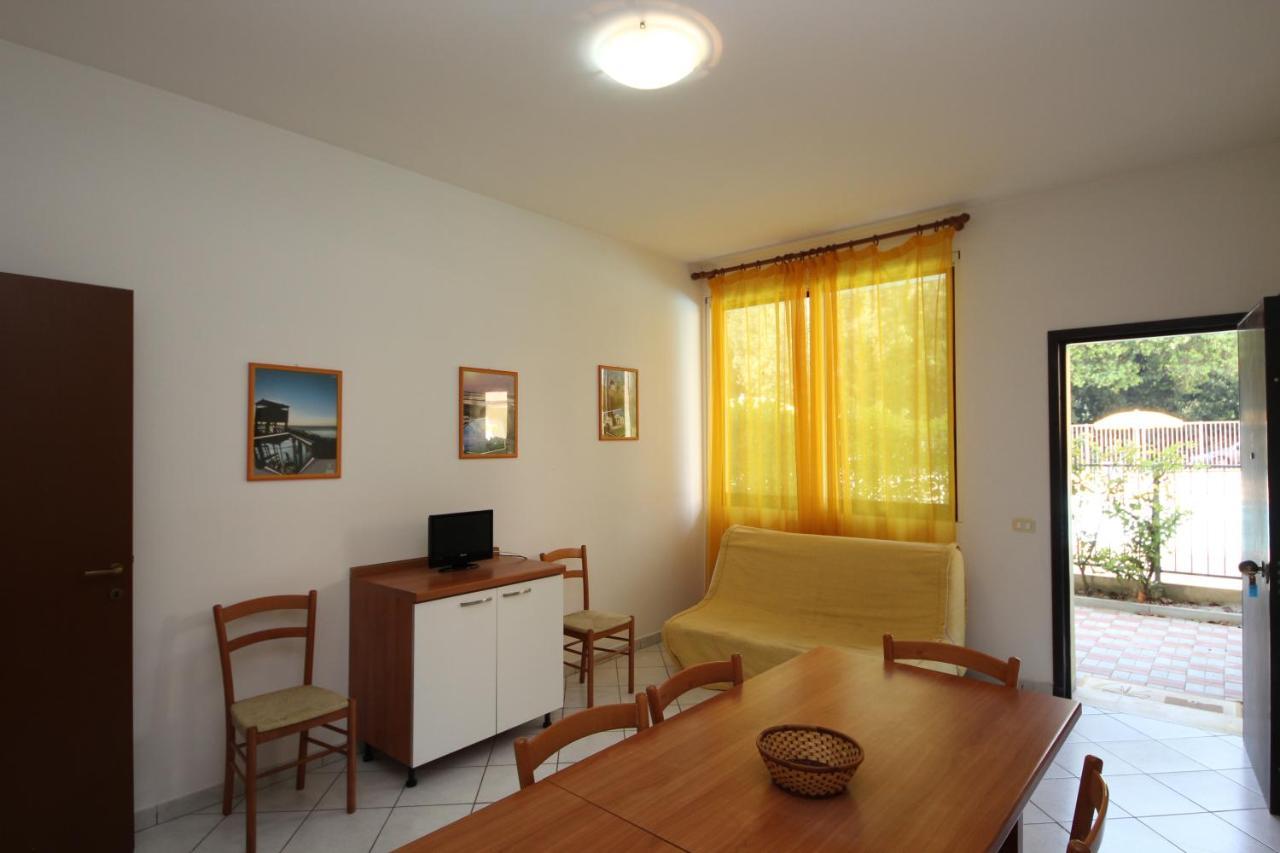 Acquasmeralda Appartamento 03 Розолина-Маре Экстерьер фото